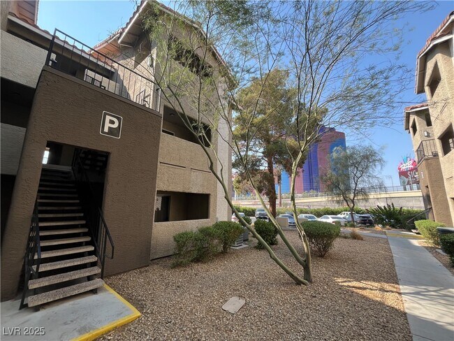 Primary Photo - 4200 S Valley View Blvd