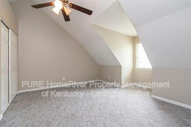 Building Photo - 263 Centennial Dr