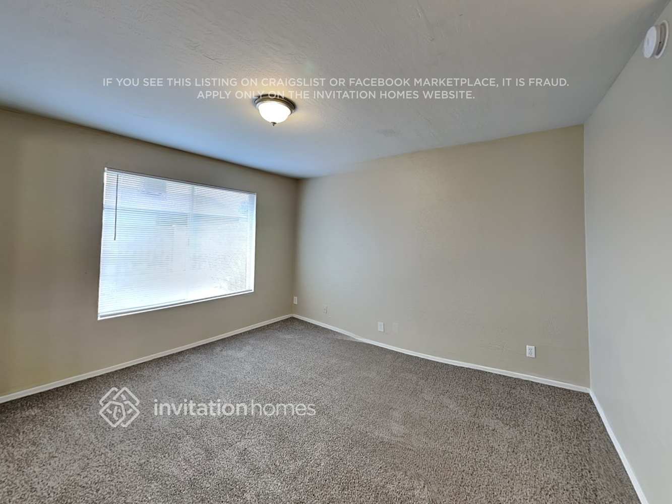 Building Photo - 9708 N 56th Ln