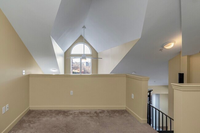 Building Photo - 360 Revere Beach Blvd