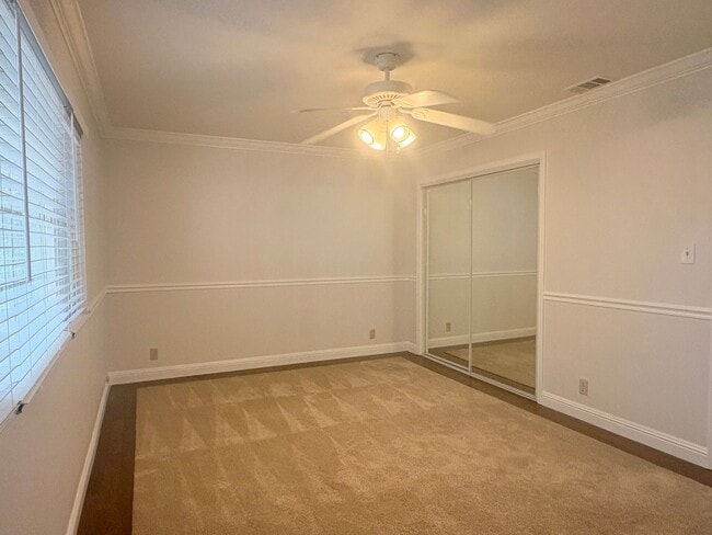 Building Photo - Charming Townhouse in Prime South San Jose