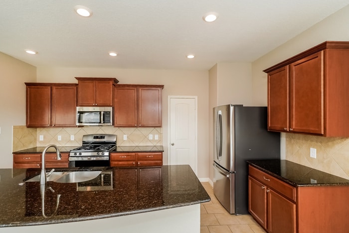 Building Photo - 4215 Battery Park