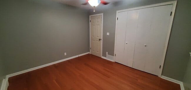 Building Photo - 425 97th Ave NW