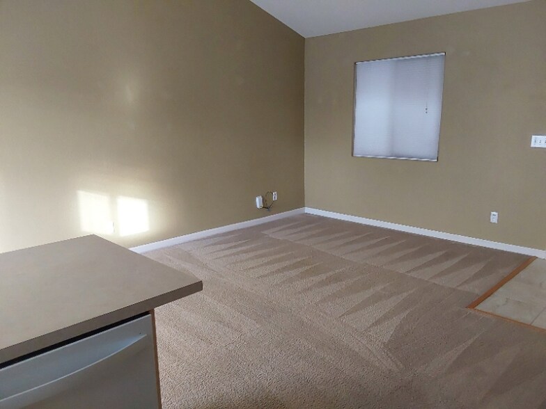 Building Photo - 6883 Mount Democrat St