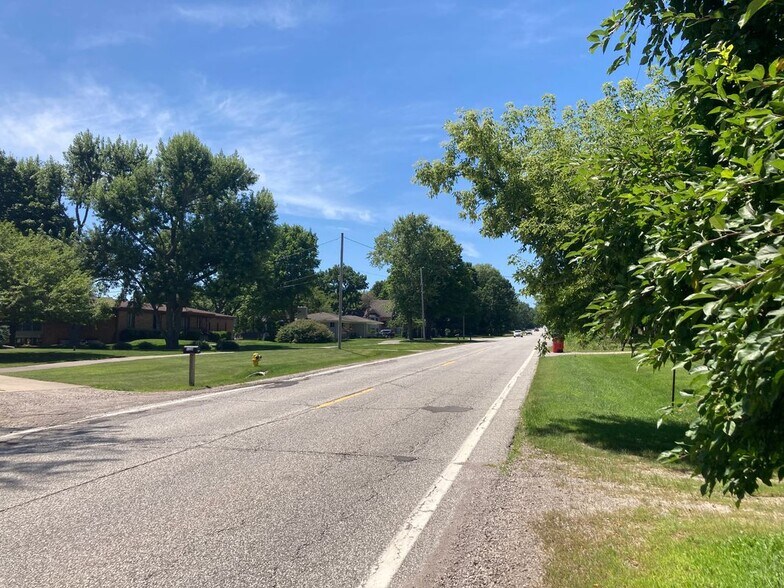 Building Photo - 11231 29 Mile Rd