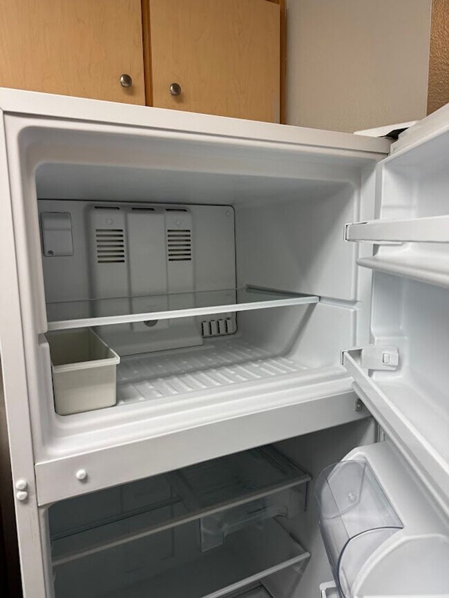 Building Photo - Everything you’ve been dreaming of is here. Come Lease today!