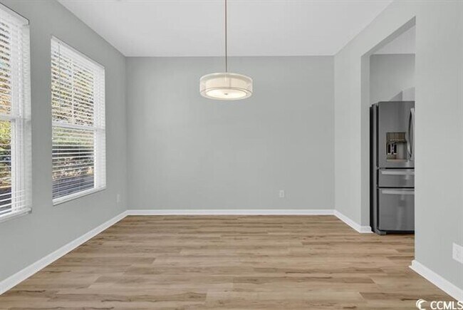 Building Photo - Gorgeous 2 bed 2.5 bath condo at Kiskadee Parke
