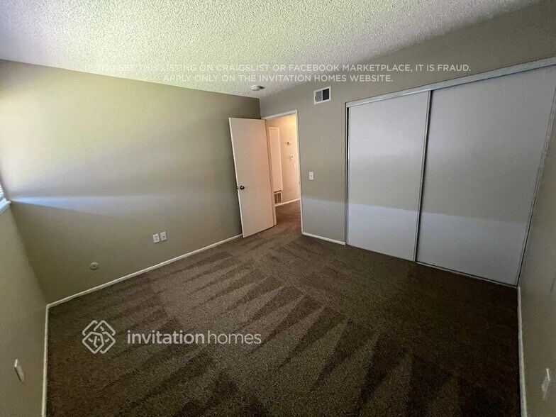 Building Photo - 6059 Ave Juan Diaz