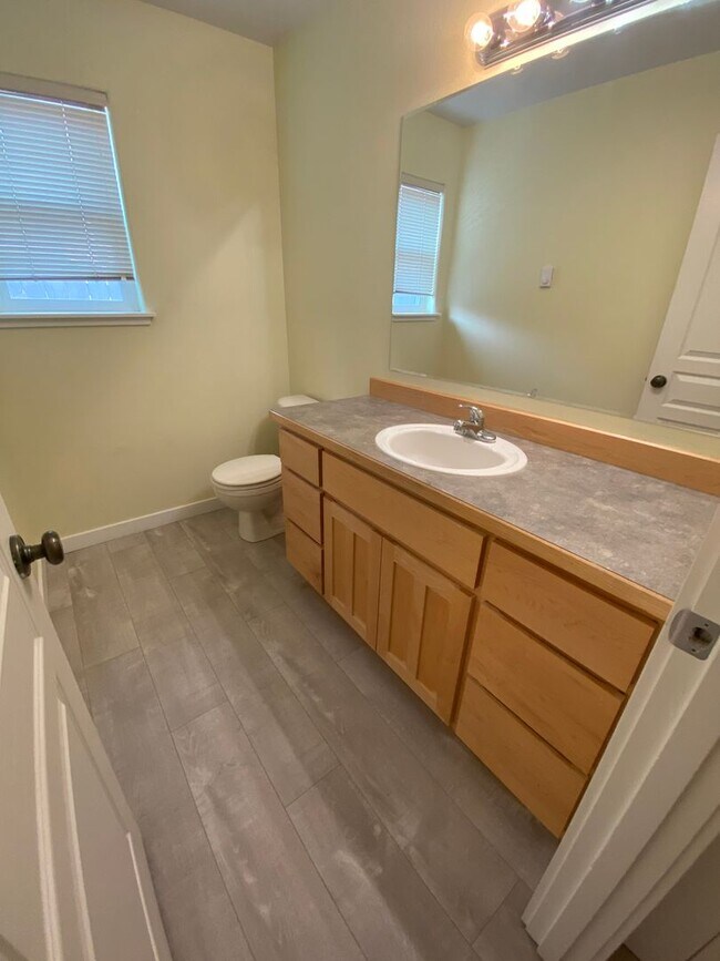 Building Photo - lot165