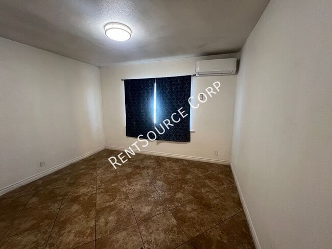 Building Photo - 411 South First Avenue-Unit B