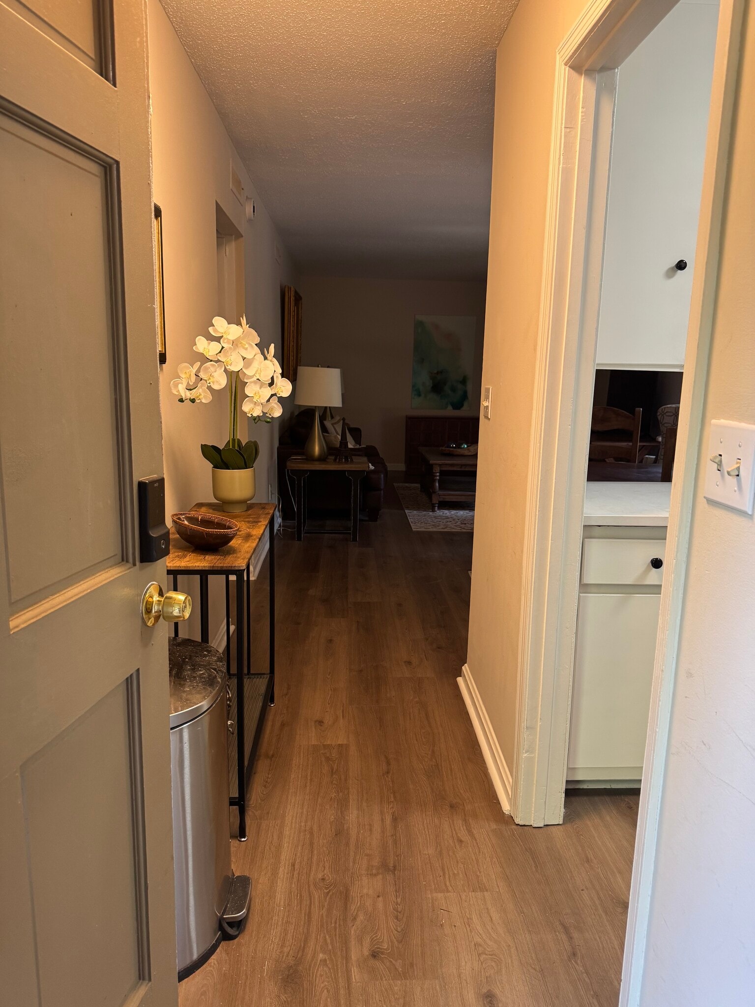 Entry Area - The Quarters on Graham