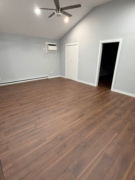 Building Photo - 66 Cedar Oaks Ave