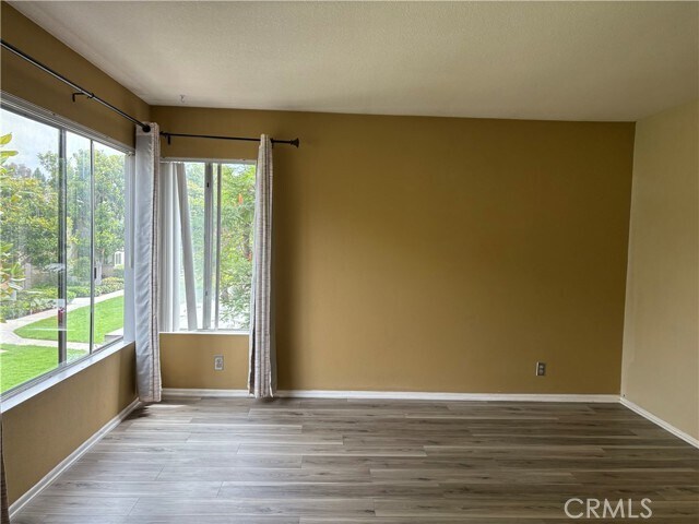 Building Photo - 70 Echo Run