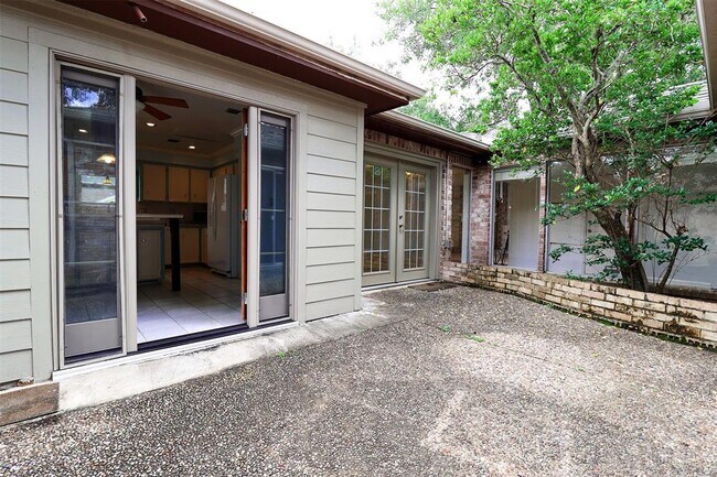 Building Photo - 14202 Ella Lee Ln