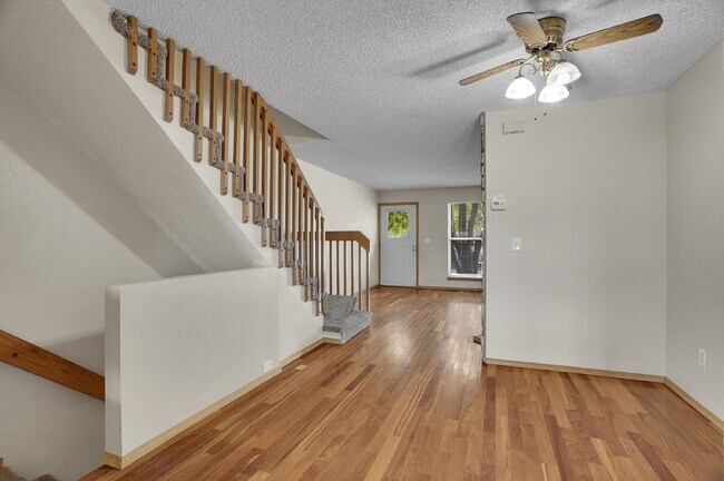 Building Photo - $2,300.00, stunning 2-bedroom, 2-bathroom ...