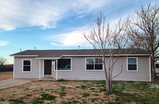 Primary Photo - 1209 E Parker Ave