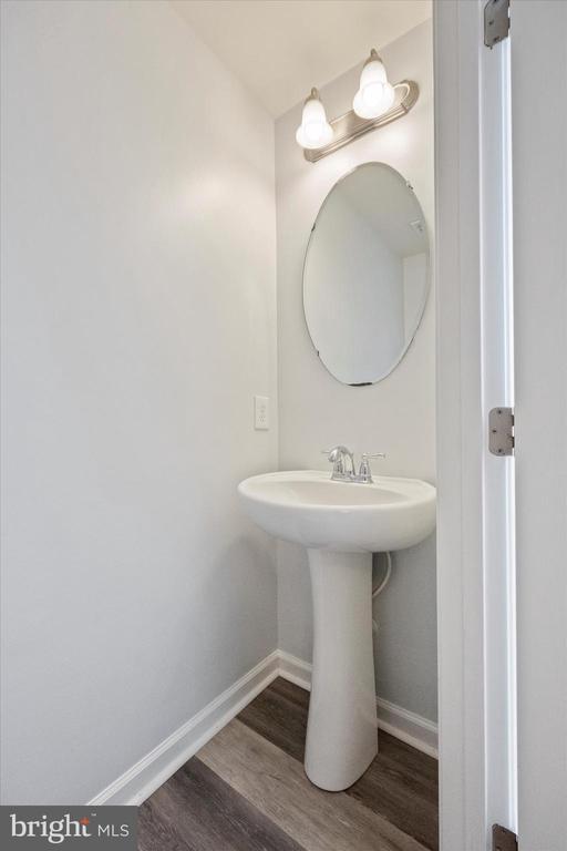 Building Photo - 103 Sandpiper Ct