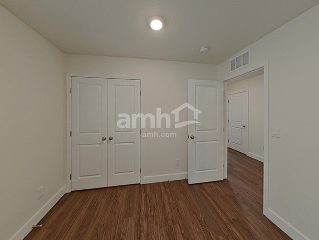 Building Photo - 80 Cabaletta Ln