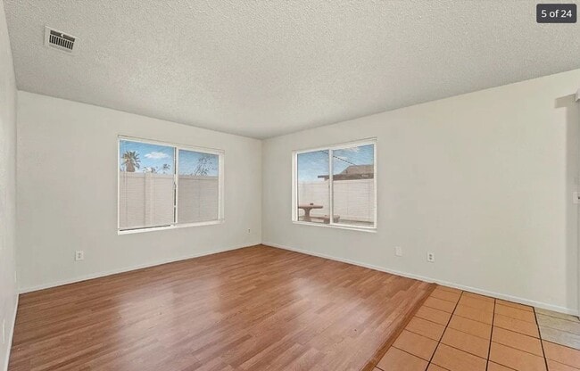 Building Photo - 1071 May Ln