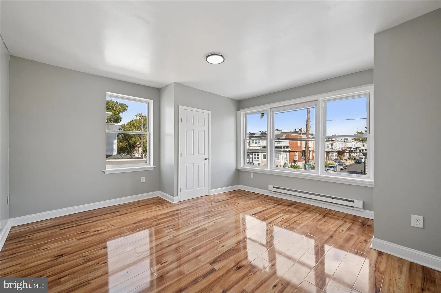 Building Photo - 1018 S 55th St