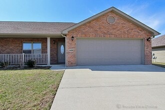 Building Photo - Travelers Way 2479/2481