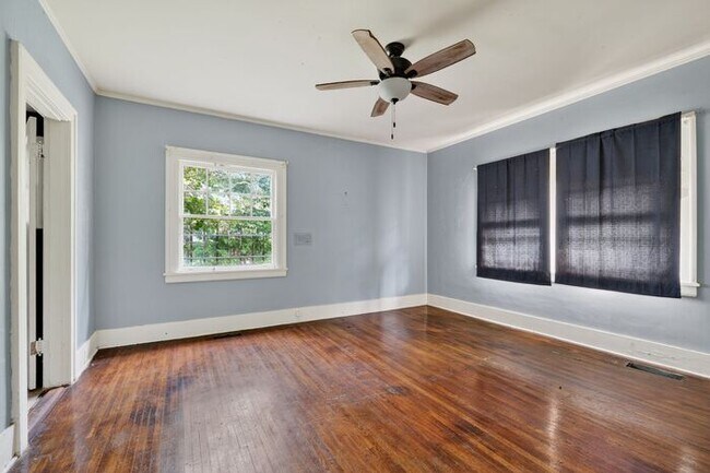 Building Photo - 322 Arlington Ave