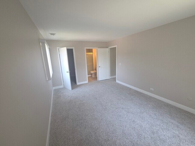 Building Photo - 299 Pembridge Ln