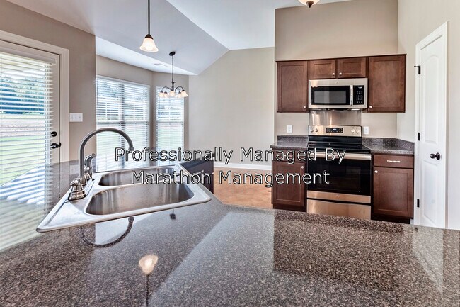 Building Photo - 8713 Smith Ranch Dr
