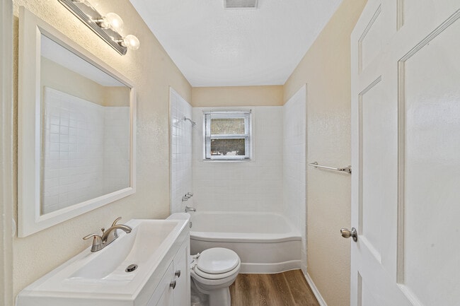 Building Photo - 3938 S Walters St