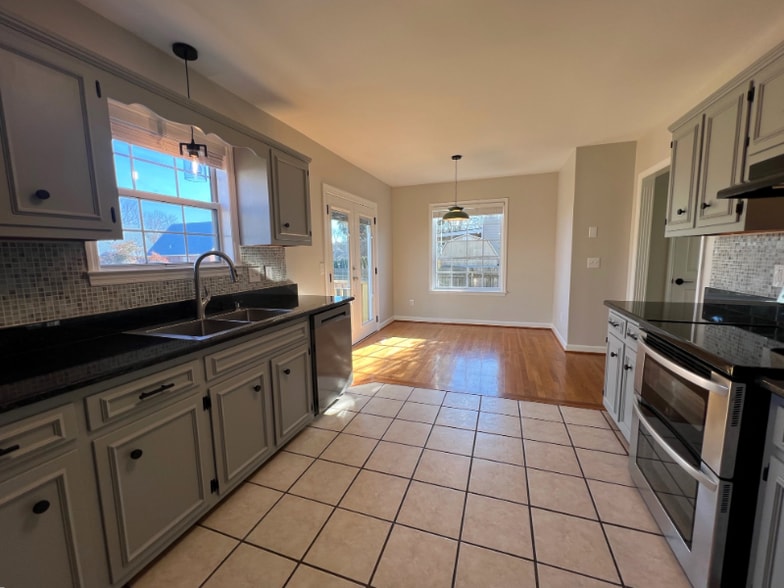 Building Photo - 1680 Witt Hill Dr