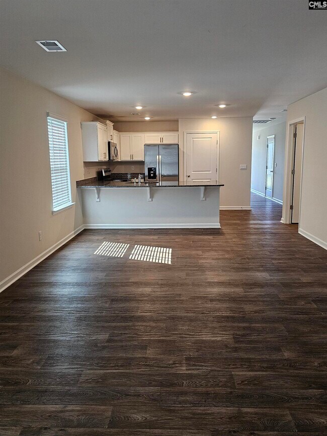 Building Photo - 3705 Stallion Dr