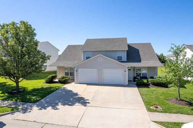 Building Photo - 2416-2418 Northampton Dr.