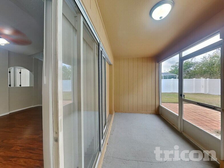 Building Photo - 1617 Taylor Brooke Dr