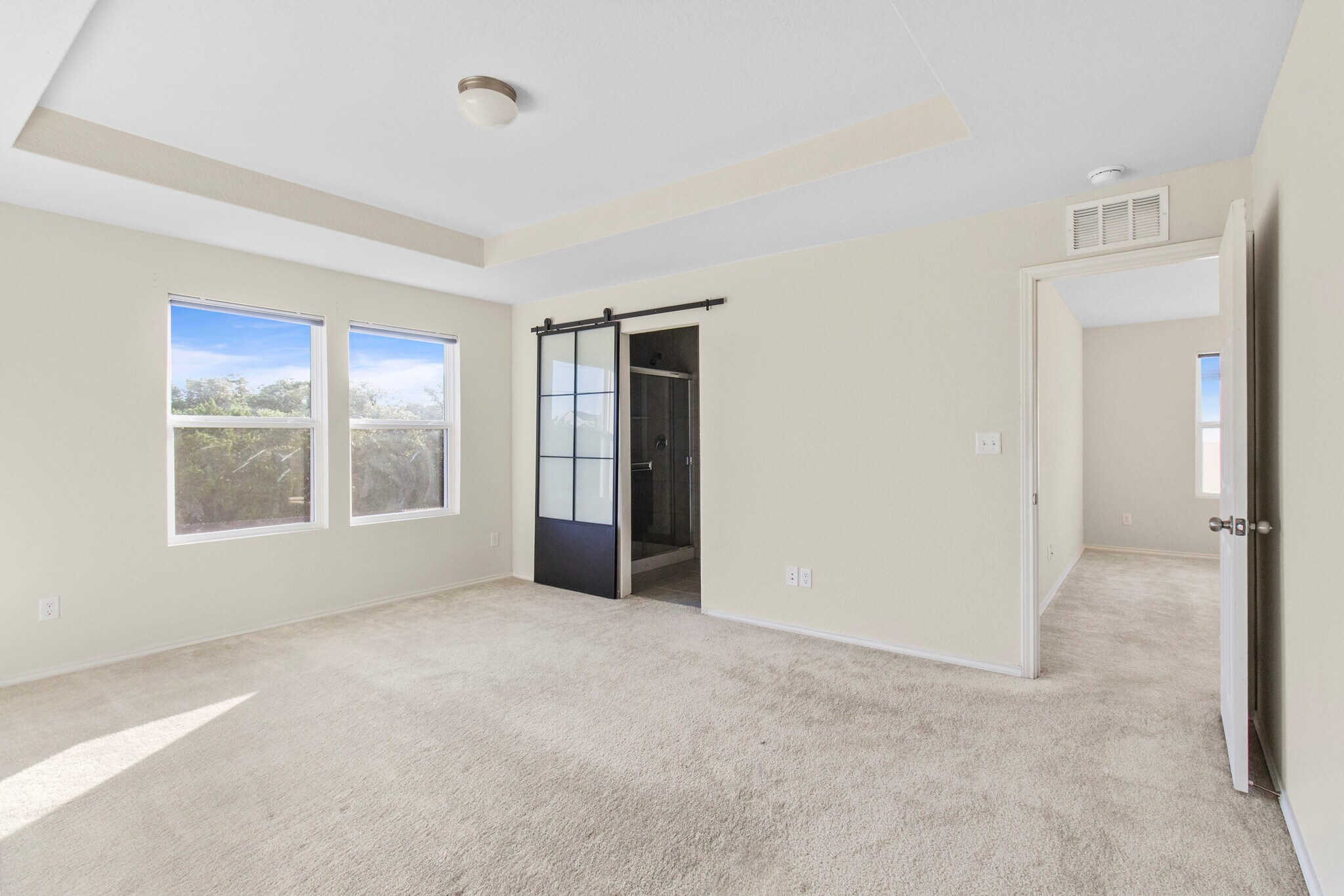 Master Bedroom - 11831 Burnett Rnch