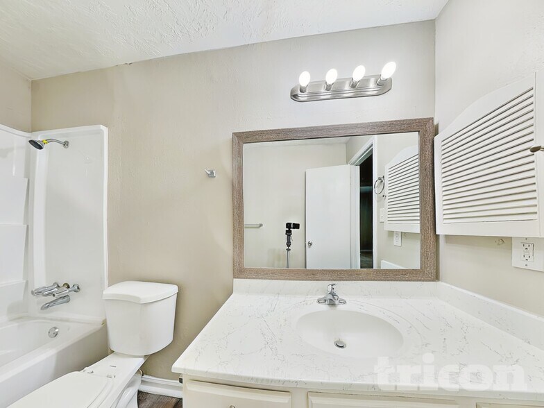 Building Photo - 20243 Smithfield Crossing Ln