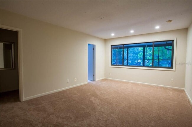 Building Photo - Winter Park Townhome