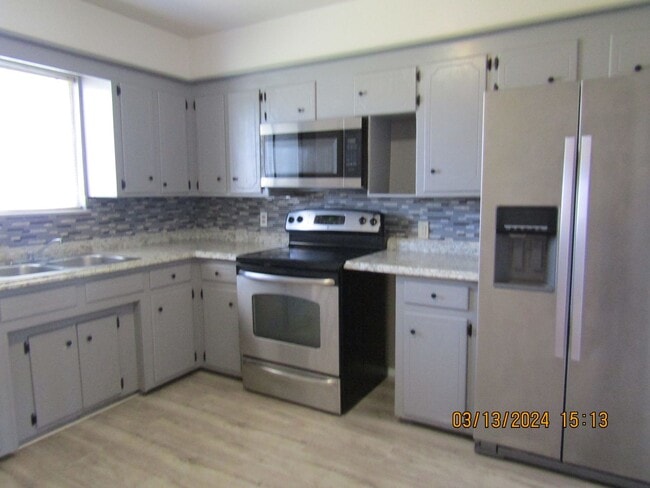 Building Photo - Pets Negotiable w/ Owner Approval!!