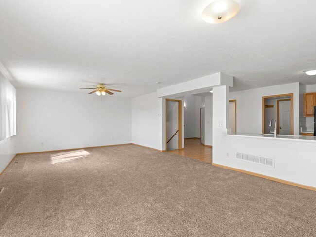 Building Photo - Renter's Dream with Triple Car Garage