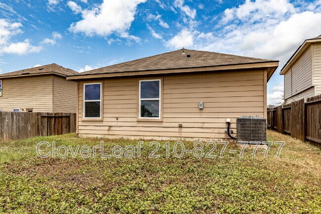 Building Photo - 15266 Snug Harbor Way