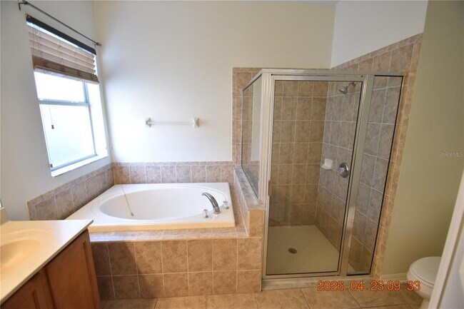 Building Photo - 30633 Totteridge Pl