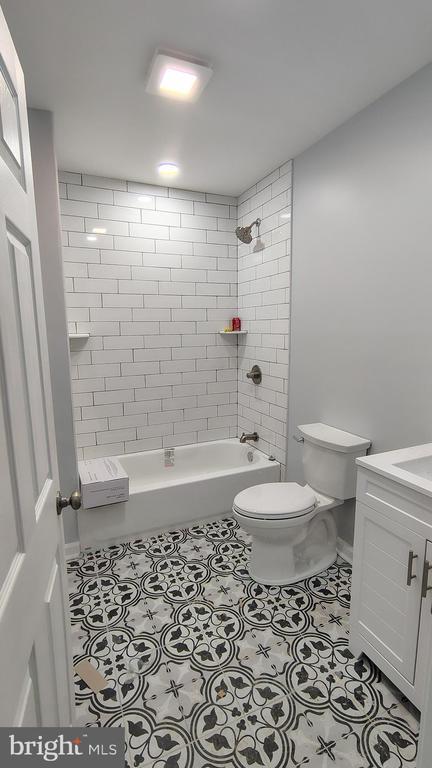 Building Photo - 3412 N 19th St
