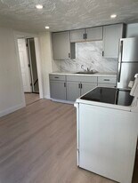 Building Photo - 55 Franklin Ave