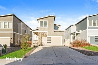 Building Photo - 11156 Murrelet Dr