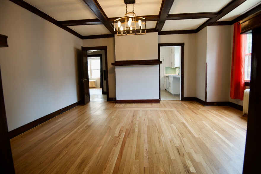 Building Photo - 218 Pennsylvania Blvd