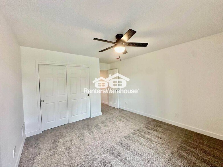 Building Photo - 2107 Willis Ave