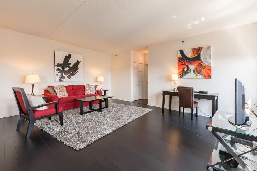 Building Photo - 11 Cattano Ave