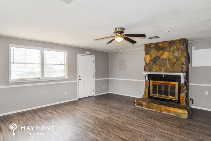 Building Photo - 732 Mimosa Rd