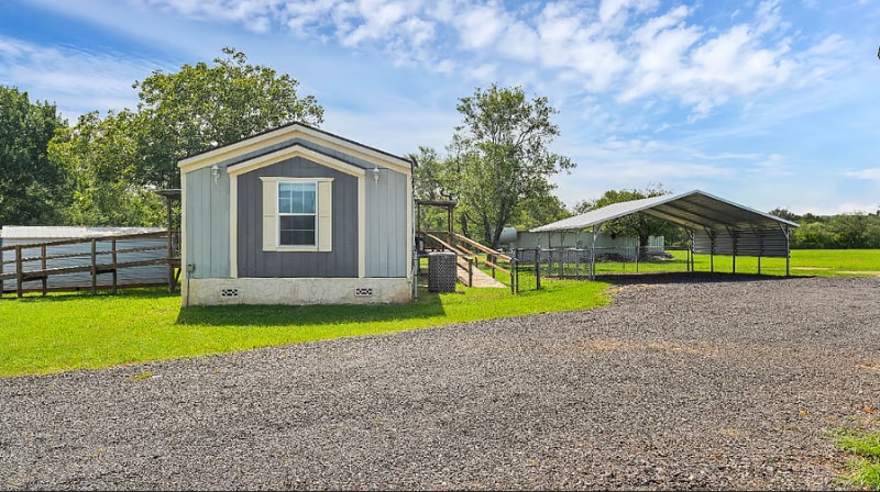 Building Photo - 865 Pleasant Acres Dr