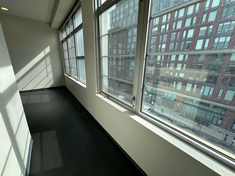 Building Photo - 147 E Berkeley St