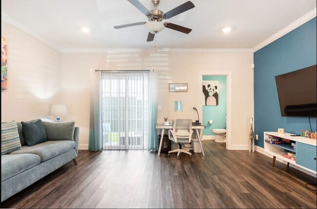Building Photo - 4357 Azalea Dr